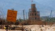 עמדת גבול ירדנית נטושה ליד ים המלח (צילום: מנדי הכטמן)